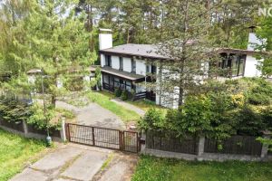 Prodej rodinného domu, 266 m²