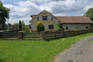 Prodej rodinného domu, 322 m²